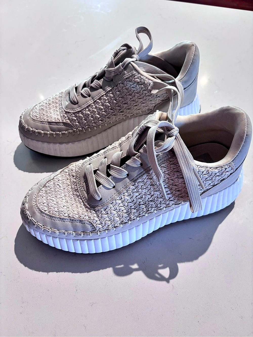 DV Dolce Vita Women's Platform Sneakers Sz 8